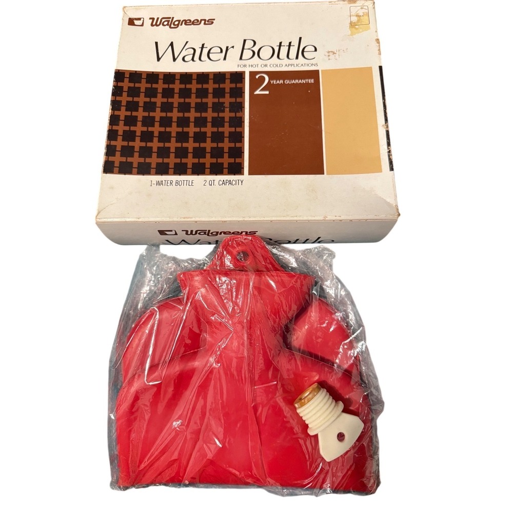 Vintage Walgreens Red Rubber Water Bottle 2 Qt Hot Cold Therapy Made in USA Box